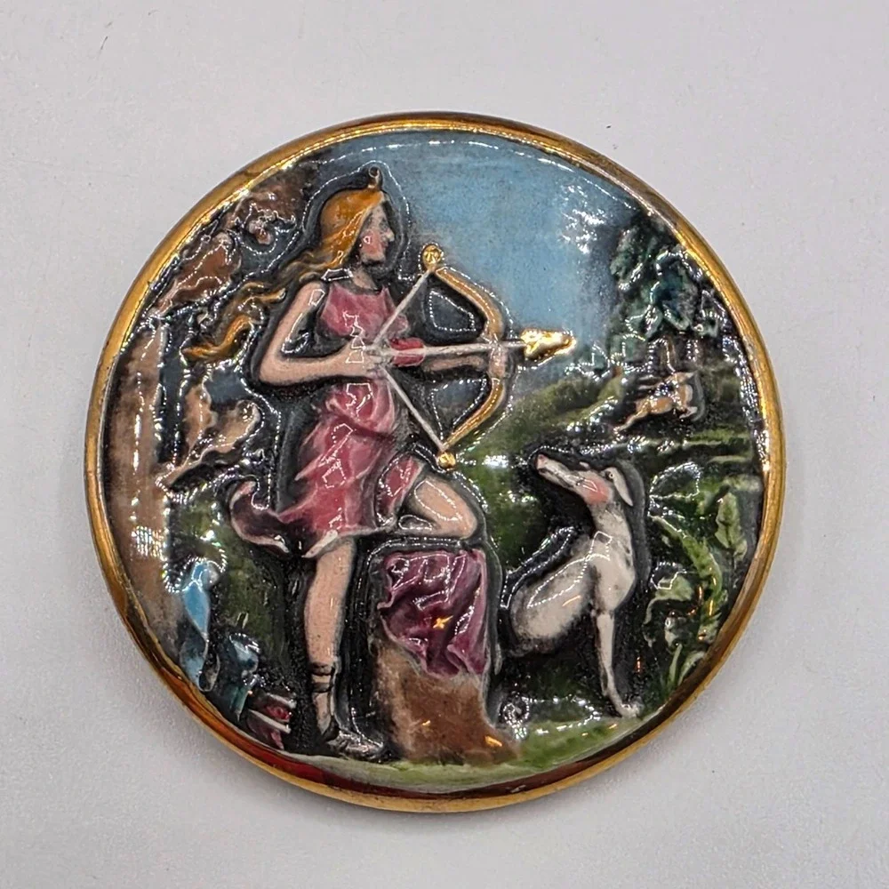The Unbranded Brand vintage enamel